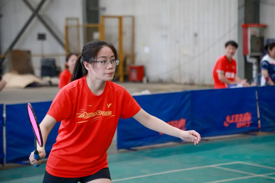 激情碰撞 羽球飞扬——云顶国际高科工会举办2022年职工羽毛球比赛