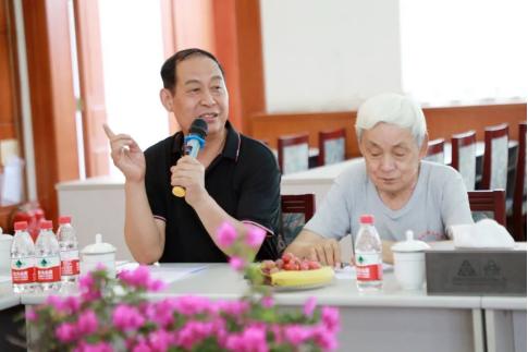 跨越三十年 再谱新篇章——云顶国际高科召开老干部座谈会