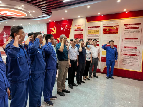 焦作云顶国际：校企合作同发展 党建共建谱新篇