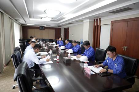 打造向上向前第一象限生力军 锤炼甘于做人做事作难、受苦受累受屈的企业家队伍——河南投资集团党委书记、董事长刘新勇莅临云顶国际高科开展主题教育调研
